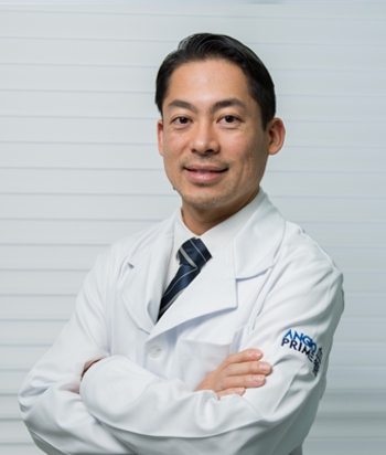 Dr. Alexandre Shiomi médico angiologista de Curitiba